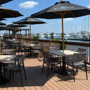 All WeatherHospitality Furniture Hotel Villa Commercial Tables and Chairs Stackable Aluminum Restaurant Set Outdoor Rope Chair