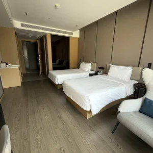 Budget-friendly Compact Design MDF Hotel Bedroom Sets for Economy Standard Rooms