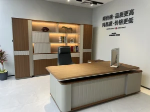 China Factory Modern Extendable Executive Wooden Office Workstation Desk for Boss