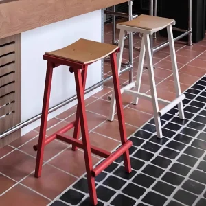Colorful Modern Minimalist Solid Wood Bar Stool for Home Furniture Villa Mall Use China Made Island Chair