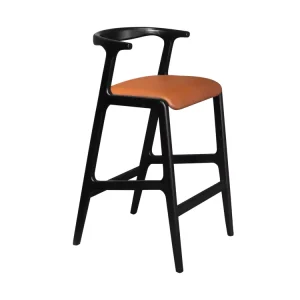 Comfortable Solid Wood Bar Stool Cooling Feature for Cafe and Restaurant Use