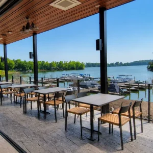 Commercial Restaurant Set Bistro Cafe All Weather Indoor Outdoor Tables and Chairs Aluminum Wicker Rattan Hospitality Chairs