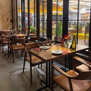 Commercial Wood Restaurant Chair Wood Table Upholstered Seating Cafe Coffee Shop Hotel Bar Furniture OEM Supplier
