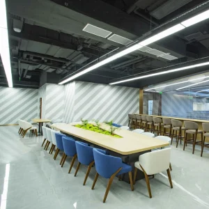 Custom Luxury Meeting Table Modern Office Furniture Conference Table Wooden Meeting Room Chairs and Tables
