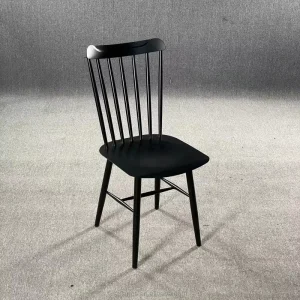 Custom OEM Black Metal Industrial Dining Chairs Durable Modern Design for Hotel Restaurant Cafe Workshop Banquet Seating