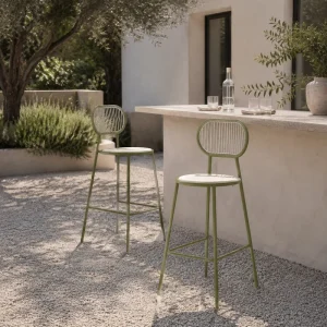 Custom Stainless Steel Outdoor Bar Stool Courtyard Outdoor Bar Chair Weather Resistant for Hotel Villa Garden Project