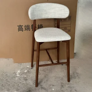 Durable Quality Wooden Legs Restaurant Bar Counter Bar Stools Leisure Fabric Bar Chairs for Kitchen Modern
