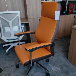 Ergonomic Manager Executive Office Chair Modern Metal Adjustable Lift Chair Comfortable for Bedroom and Living Room