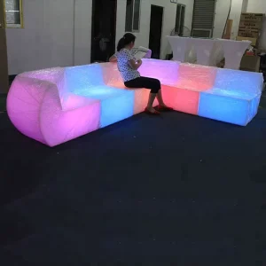 Factory Low MOQ Manufacturer Customized Modern Bar Furniture Plastic LED Light Strip Sofa for Nightclub Bar Set