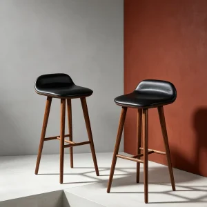 Factory Manufacturer No Back Solid Wood High Bar Chair Dual Upholstery Options Bar Stool for Pub Villa Catering Bulk Order
