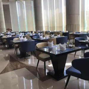 Factory Price Customization Luxury Restaurant Buffet Marble Top Cafe Hotel Restaurant Table and Chairs