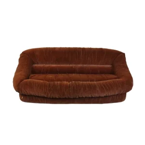 French Retro Designer Curved Brown Velvet Upholstered Three Seater Pleated Sofa Customer Waiting Wrinkled Couch for Beauty Salon