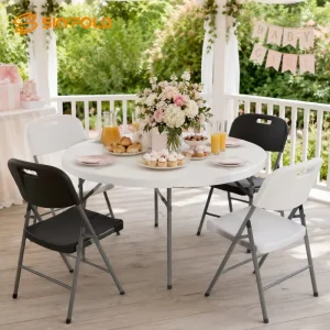 Indoor/Outdoor Wedding Reception Plastic Tables and Stackable Metal Chair Set