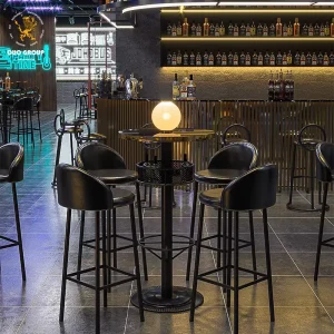 Industrial Black Metal Bar Furniture Set Round Gold Edge High Bar Table With 4 Pcs Leather Bar Stools