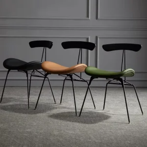 Industrial Style Modern Design Dining Room Chair with Metal Legs and Leather Seating for Restaurant Furniture Bar Furniture