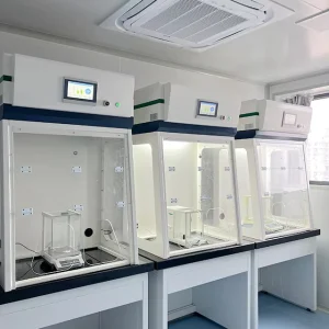 Laboratory Fireproof UV Lamp with Metal Construction and HEPA Filter