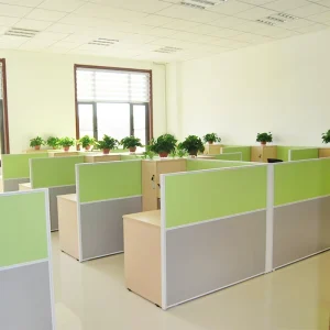 Latest Office Customized Computer Desk Office Laptop Workstation Privacy Protection Office Table Call Center Staff Cubicle