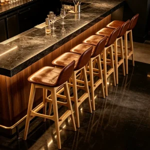 Leather Upholstered Solid Wood Commercial Bar Stool with Scoop Seat Wood Stretchers for Restaurant Bar Chair Custom OEM Supplier