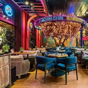 Luxury Cafe Furniture Booth Seating Sofa Set with Dining Table and Upholstered Chairs for Restaurant
