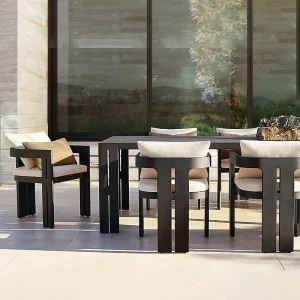 Modern Black Metal Dining Set for Hotels and Villas Customizable Round Patio Dining Table and Chairs for Outdoor Furniture
