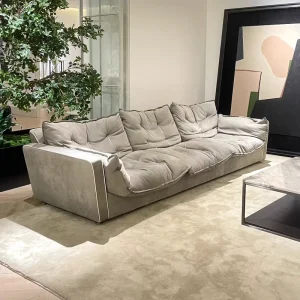 Modern Chic Velvet Sectional Sofa Set High End Stylish Living Room Lounge Comfortable Fabric for Home Villa Apart Hotel
