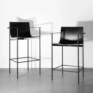 Modern Customized Color Metal Saddle Leather Foam Bar Stool Set for Home Bar Kitchen Dining & Commercial Use