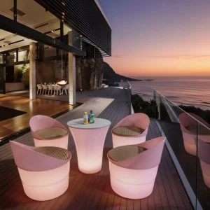 Modern Eco Friendly PP Outdoor Dining Tables and Chairs Set with Waterproof Lightweight Stackable Features for Hotel Use