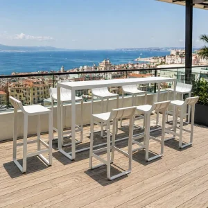 Modern Hotel Outdoor Garden Bar Stool Set UV Resistant Stainless Steel Bar Table and High Bar Chair for Hotels Villas