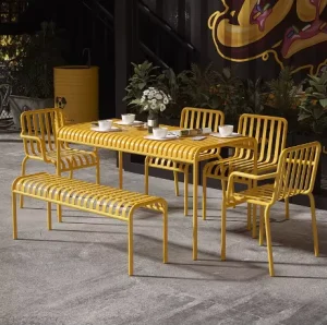 Modern Industrial Style Outdoor Iron Table and Chair Set for Hotels Coffee Shops and Tea Rooms