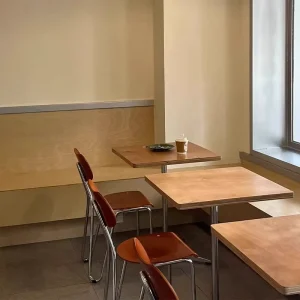 Modern Log Style Dining Table Set Commercial Leisure Table Chairs for Mall Hotel Cafe Milk Tea Bakery Snack