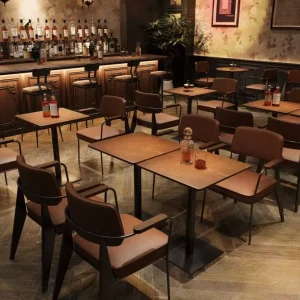 Modern Minimalist Bar Bistro Chair Set Coffee Shop Tables Chairs Music Restaurant Tavern Dining Table and Chair Set