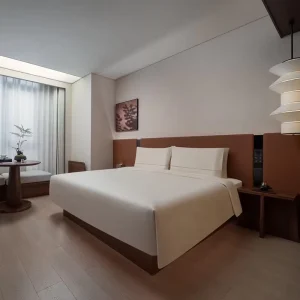 Modern Solid Wood Panel Eco Friendly Durable Five Star Hotel Bedroom Furniture Customized Factory Direct Commercial Use 5 Year