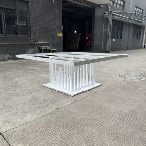 Modern Stainless Steel Coffee Table Suitable for Outdoor Activities Such As Hotels Weddings and Parties