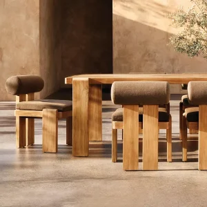 Outdoor Patio Tables and Chairs Anticorrosive Teak Villa Hotel Outdoor High End Solid Wood Dining Table Chair