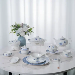 P&T Restaurant Supplies Blue Plate Set High Quality Fine Bone China Dinnerware Set Premium Bulk Dinnerware for UAE Distributors