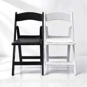 Plastic Folding Wedding Chair Armless Outdoor Event Chair Stackable for Party Banquet Hotel Custom