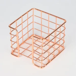 Portable Single Tier Hanging Storage Rack Plastic and Metal Magazine Holder for Office School and Living Room Organization
