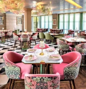 Retro Luxury Themed Restaurant Furniture Fabric Chairs with Padded Base and Stone Table Set for Restaurant Cafe Dessert Shop