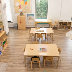 Scandinavian Reggio Montessori Furniture Set Wood Kindergarten Classroom Activity Table Chair Daycare Nursery School Child Care