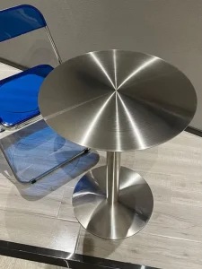 Stainless Steel Circle Industrial Style Dining Coffee Table for Cafes Milk Tea Shops Dessert Stores Modern Minimalist