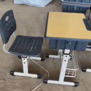 Thick Walled Steel Pipe School Desks and Chairs Strong Stable School Set for Primary School Training Classes