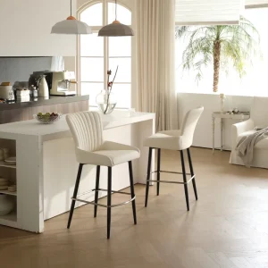 Upholstered Kitchen Island Stools with Black Metal Legs for Home Bar Cafe Restaurant
